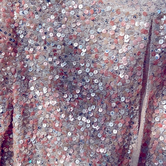 Designer brand. Hand beaded. - Picture 4 of 4